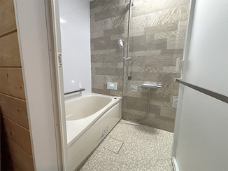 バスルームリフォーム 雪国でも暖かく快適に過ごせる断熱仕様のバスルーム